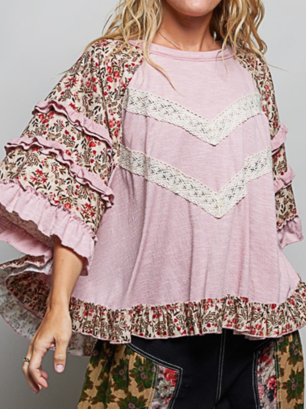 POL mauve Floral Print Ruffle Detail Loose Fit Top - Picture 3 of 5